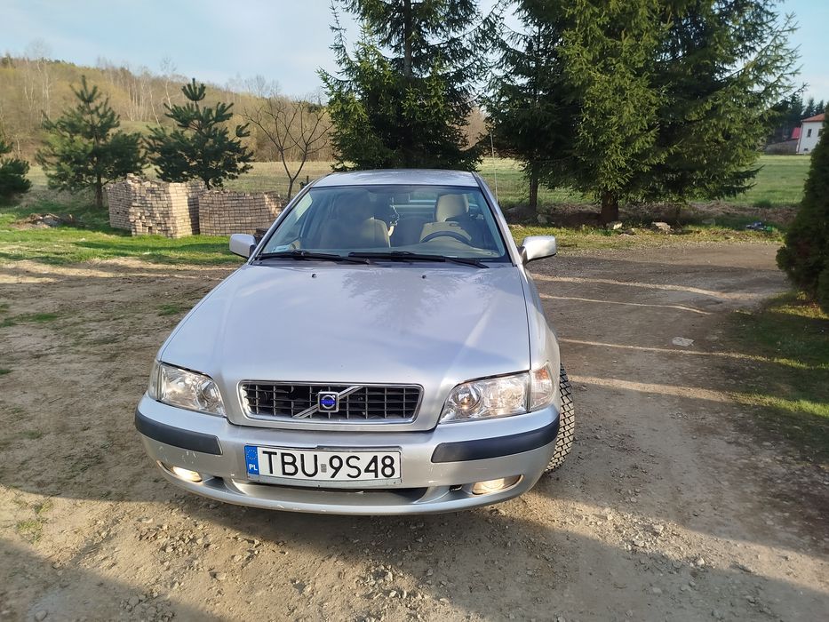 Sprzedam Volvo S40 1.6 2003r