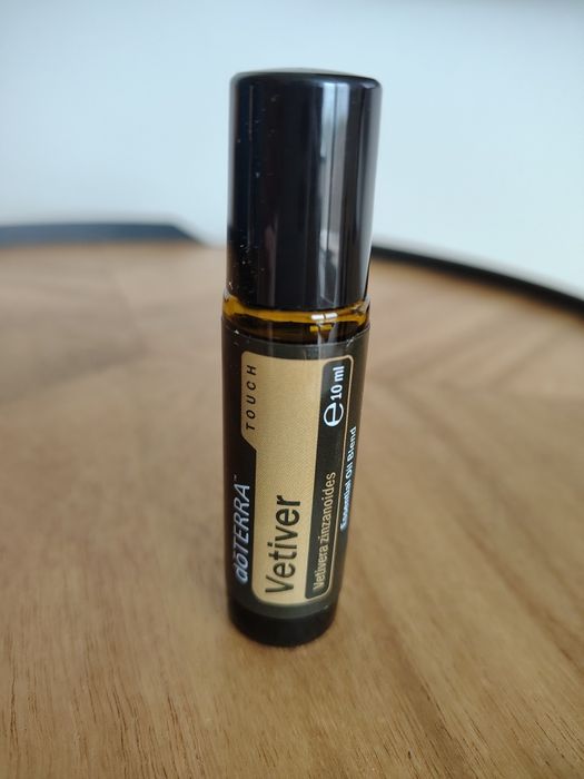 Olejek Vetiver / Wetiweria Roll-on 10 ml dōTERRA