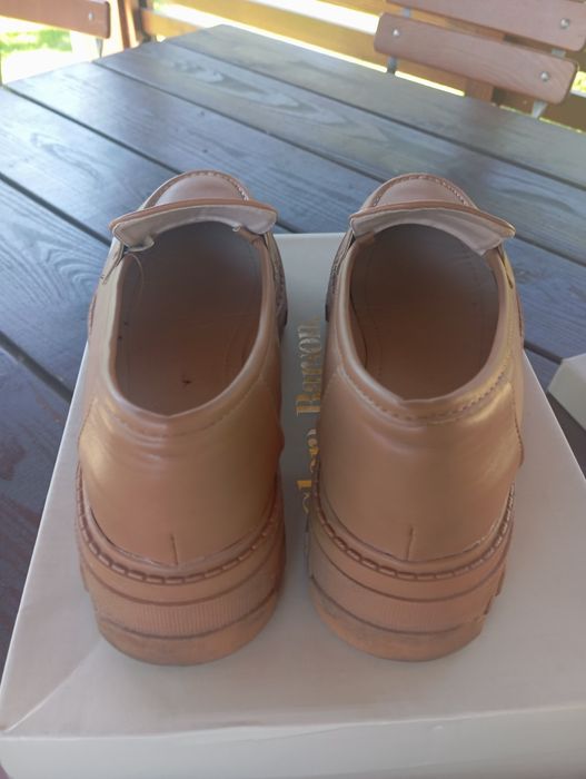 Loafersy z klamrą rozm. 40