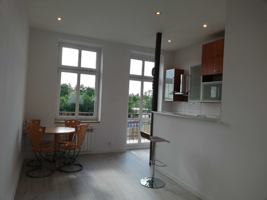 Mieszkanie po remoncie II piętro - 25 m2 + Balkon 3 m2 - Łódź - CO ( lub wynajmę )