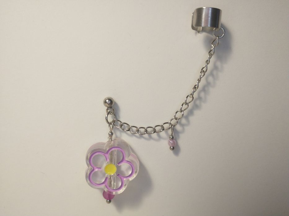 Kolczyk z Nausznicą i Fioletowym Kwiatkiem, Stal Nierdzewna, Handmade