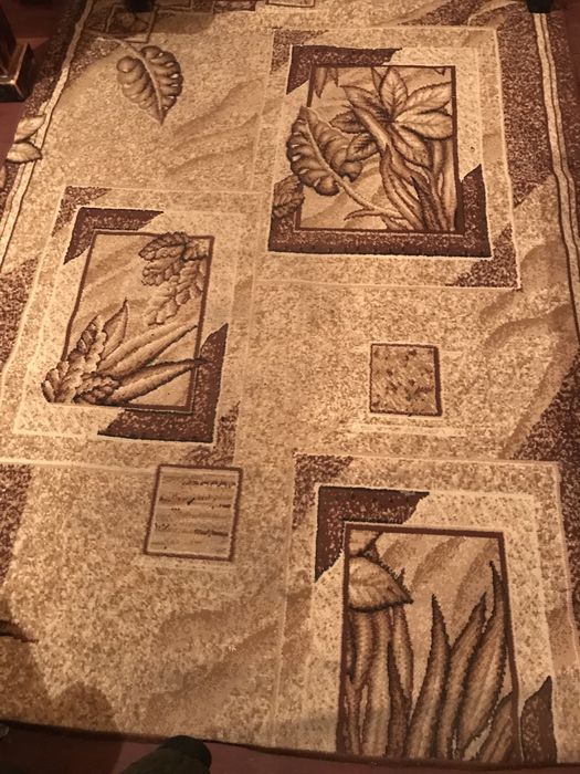 Килим шерстяний вживаний