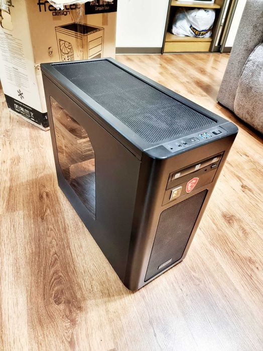 Корпус компьютерный Fractal Design Arc Midi R2 Window Midi Tower
