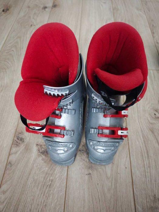 Narty ATOMIC RACE 8 JR 70 cm + wiązania