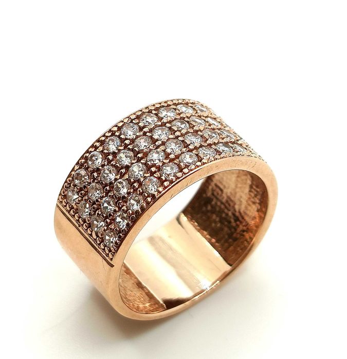 Złoty pierścionek obrączka z cyrkoniami Pr.375 W:5,81gr R.15 Szer.1cm