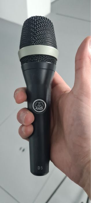Microfone AKG D5
