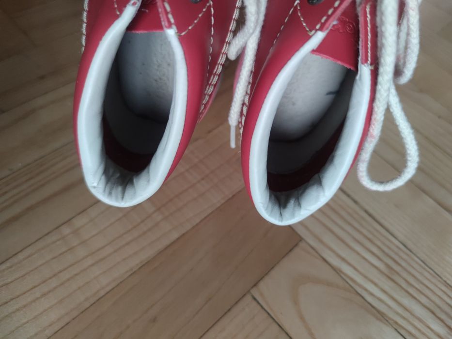 Czerwone buty za kostkę kickers skórzane 38