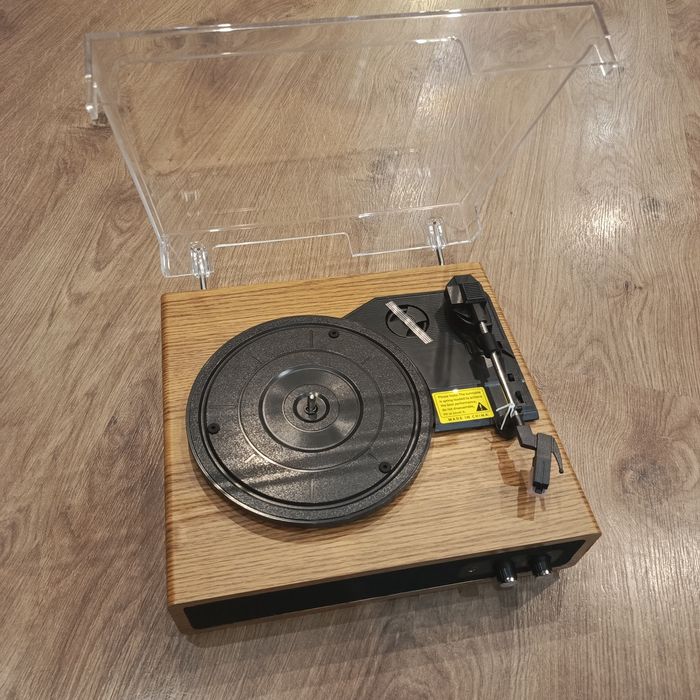 Gramofon A7 RETRO