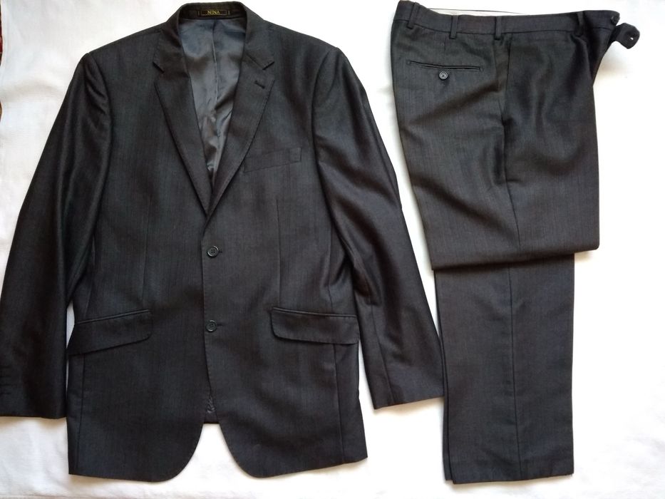 Мужской классический костюм 52 р.