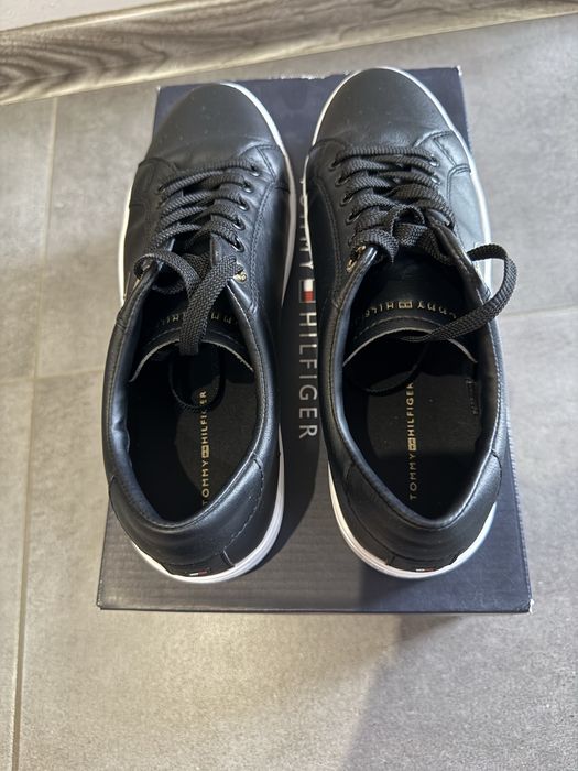 Buty damskie Tommy Hilfiger 39