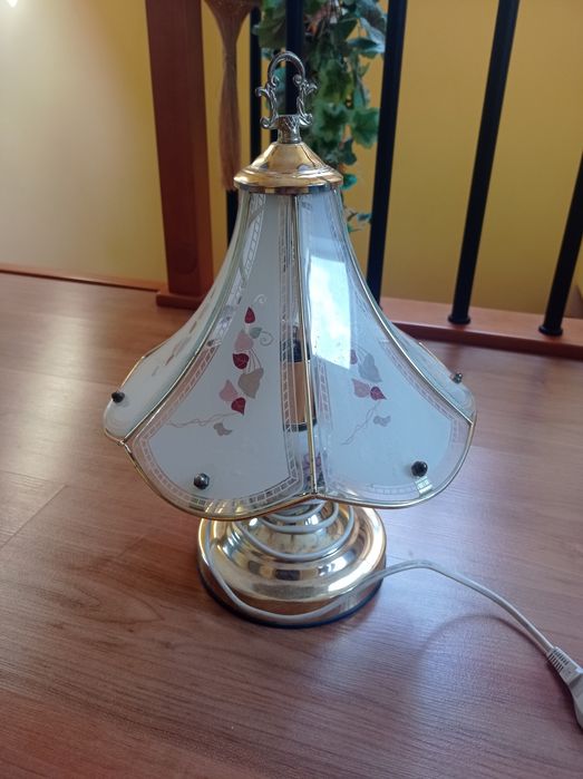 Lampka nocna , dotykowa