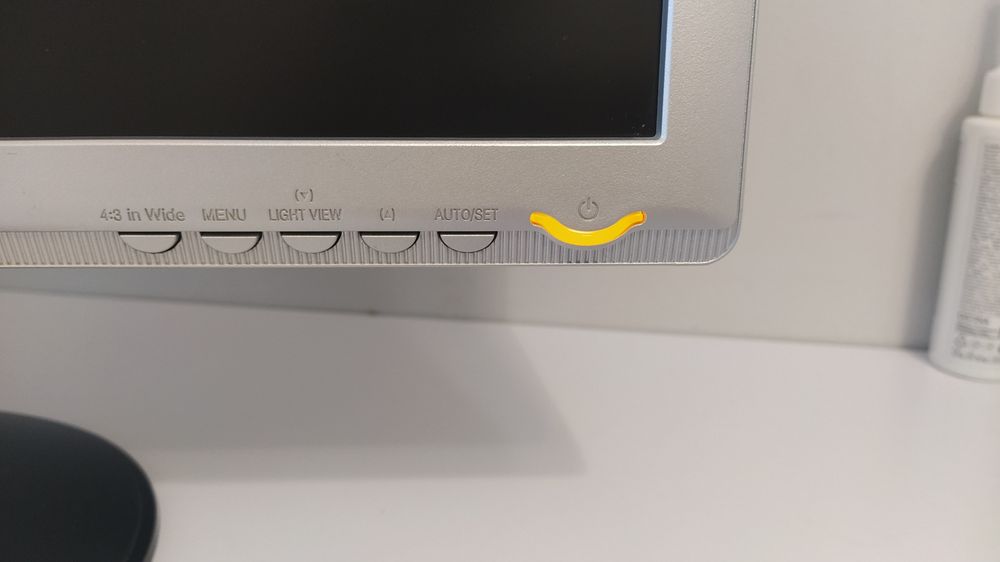 монітор LG Flatron W2234 S-SN — 22,4"