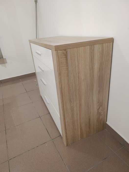 Vendo cómoda semi nova