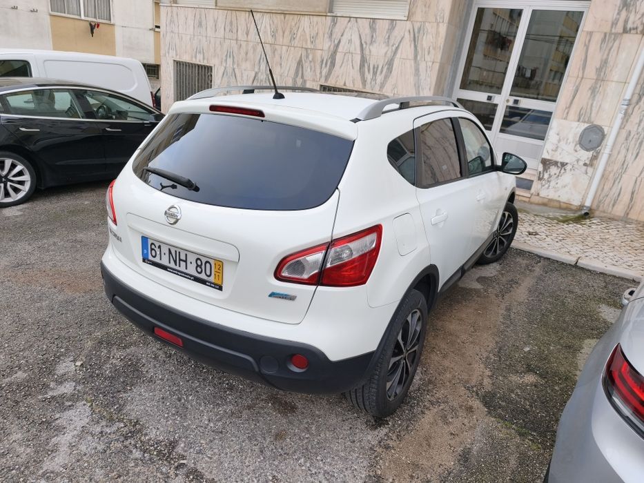 Nissan qashqai 1.6 2012