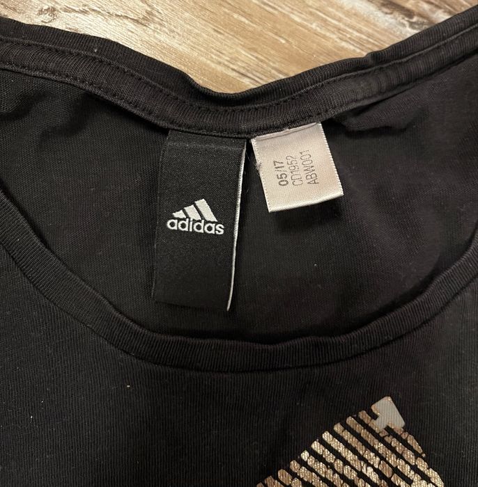 T-Shirt czarny adidas