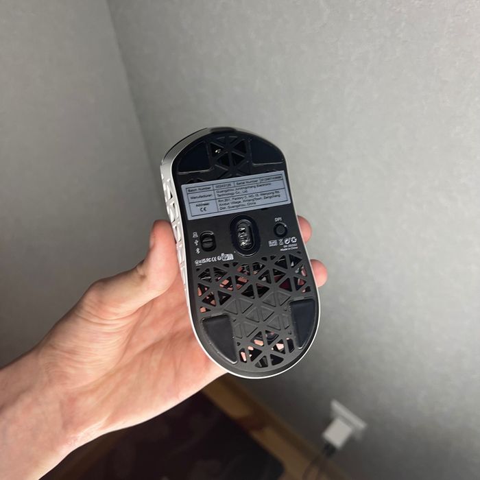 Atack Shark R5 Ultra | 8к | Карбон | Безпровідна Мишка