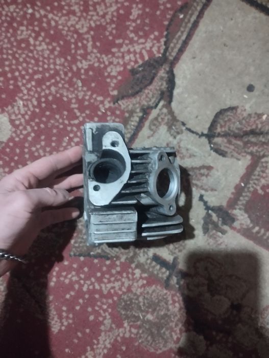 Головка циліндра