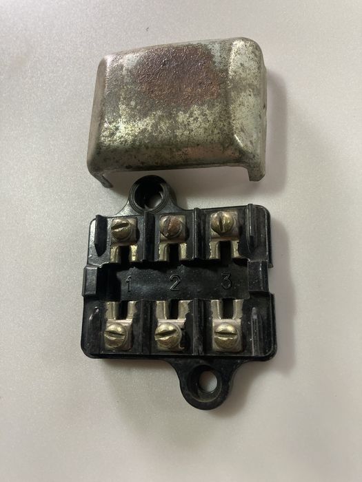 Skrzynka na bezpieczniki PR106 T25,UAZ,GAZ