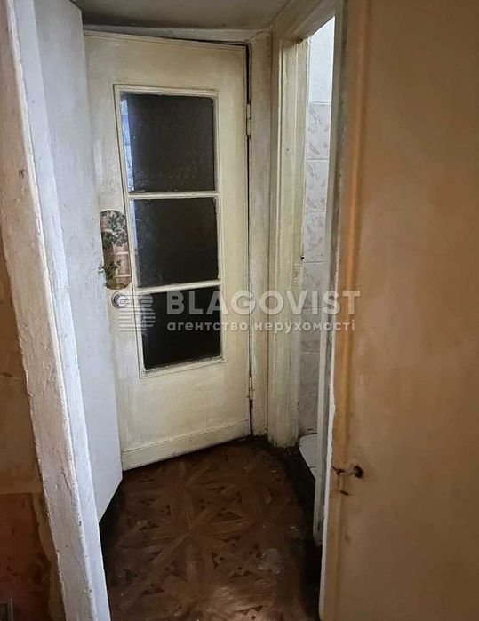 БЕЗ% Продаж 3к кварт Тарасівська Льва Толстого Університет