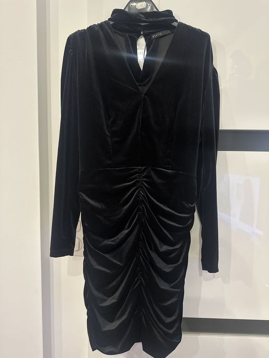 Nowa pluszowa sukienka Mohito