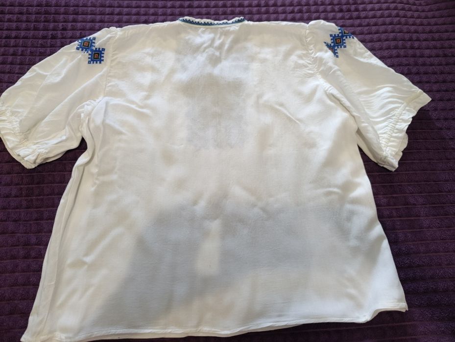 Вишиванка жіноча