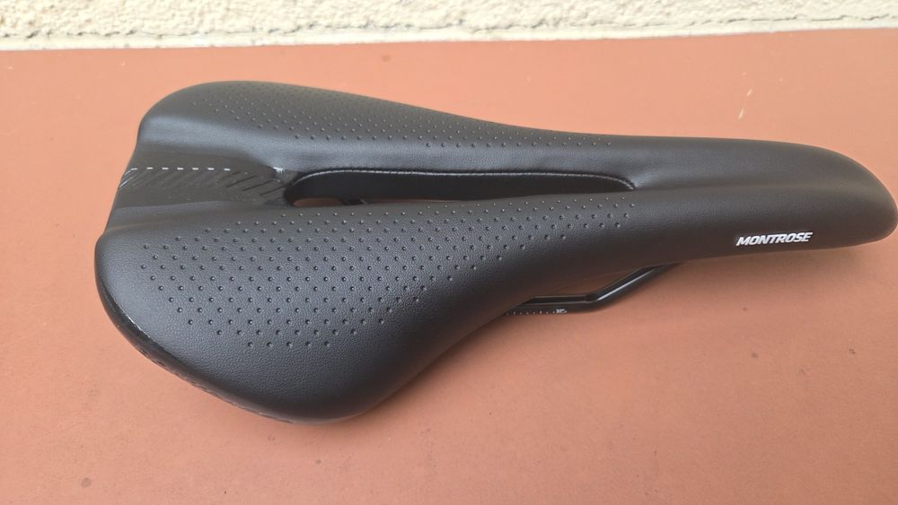 パーツ BONTRAGER MONTROSE PRO 138 Siodełko rowerowe Bontrager Montrose Pro - Trek Bikes (PL)