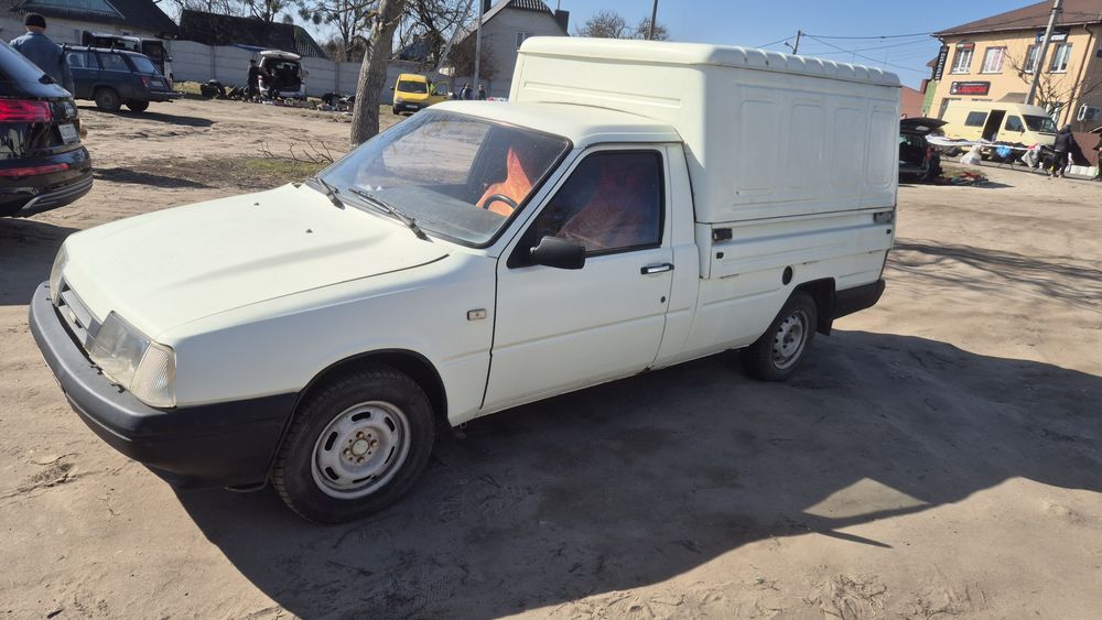 2717 Ода недорого машина для хазяйства