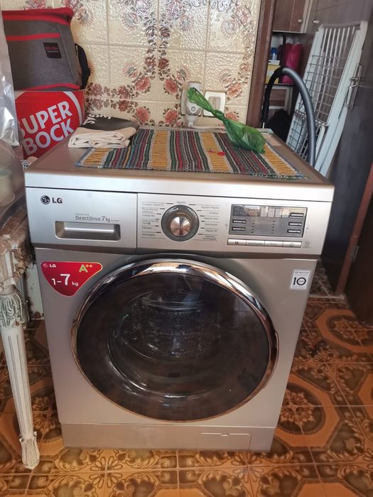 Máquina lavar roupa