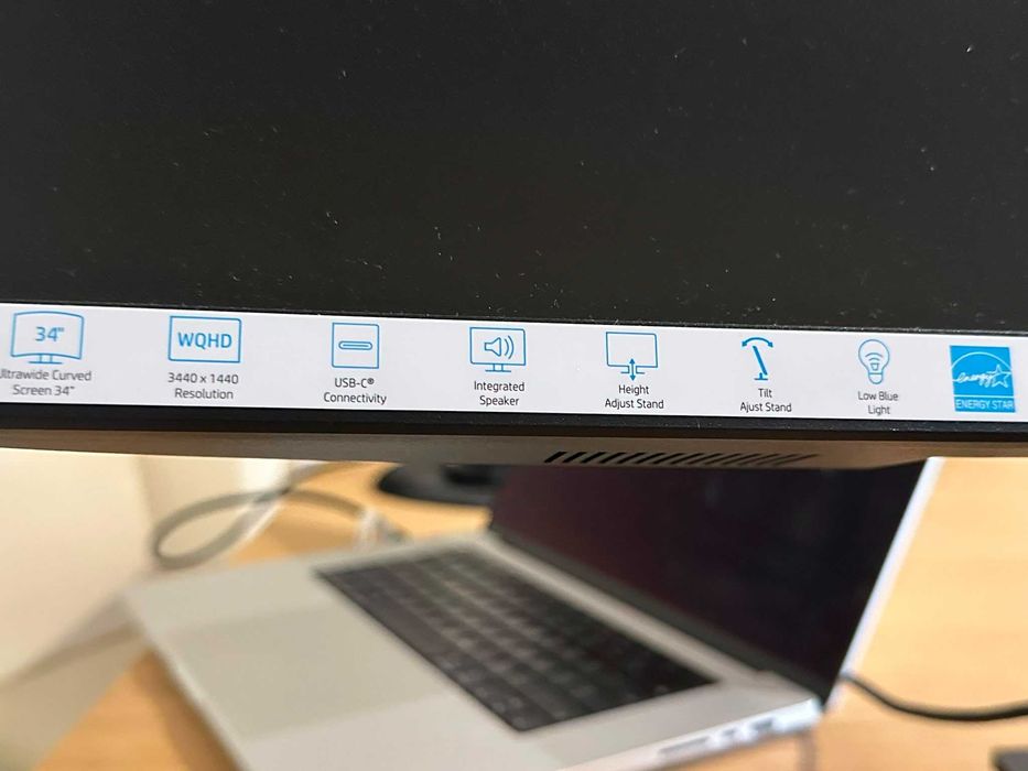 Monitor HP M34d de 34 polegadas, curvo, em excelente estado e totalmente funcional