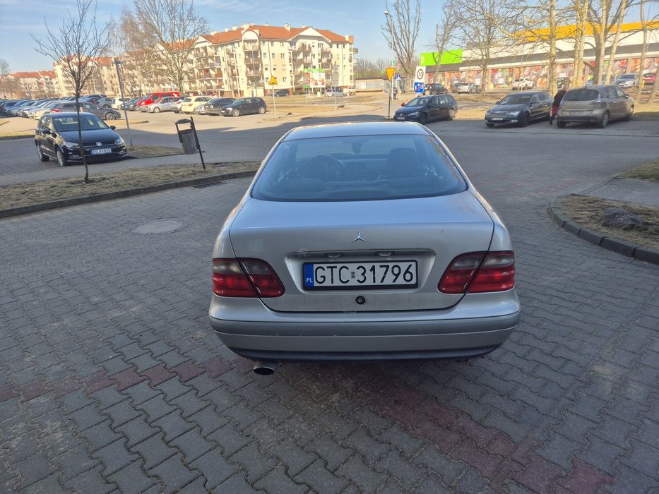 A2 Mercedes clk200  2.0 benzyna / AUTOMAT