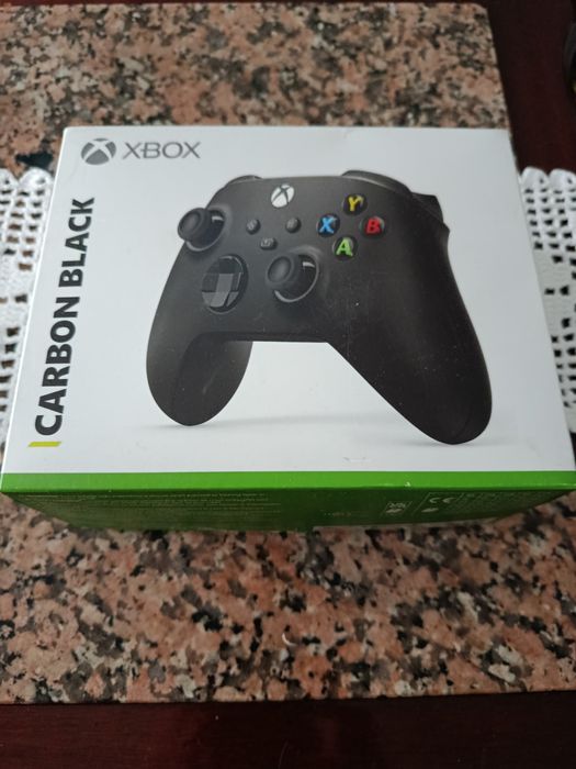 Comando Xbox series S com garantia de quase 2 anos novo