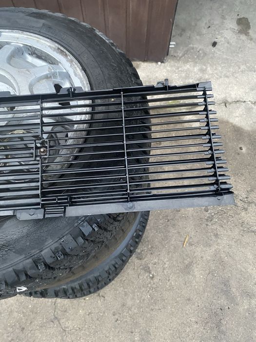 Atrapa grill audi 80 b2 cupe