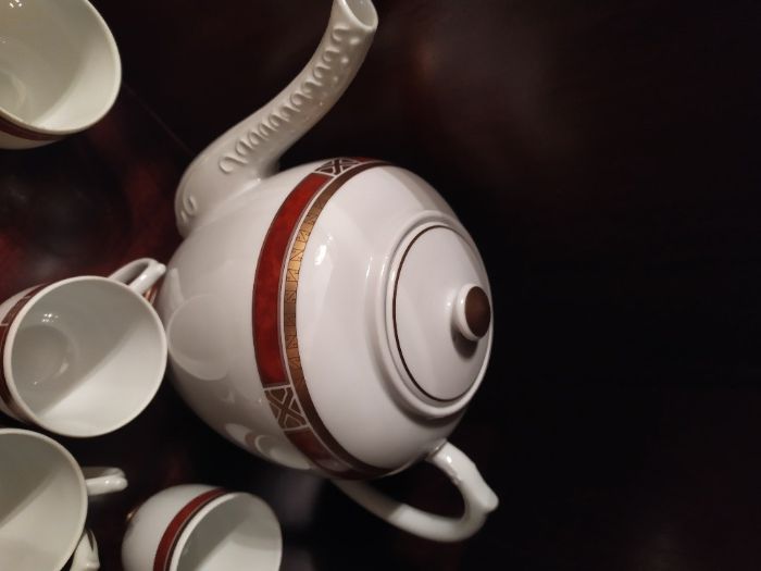 Lindo serviço café clássico português para 12 pessoas, da PORCEL