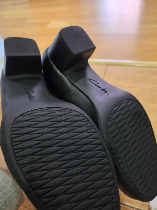 Туфлі clarks на весну