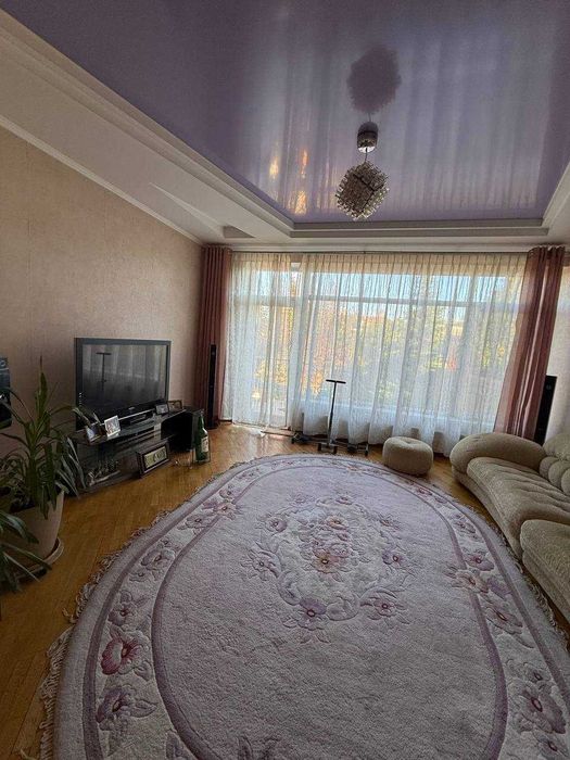 House by the address st. Kulikovo pole pl Oktyabrskoy revolyutsii pl (area 300 m²) - Atlanta.ua - photo 2