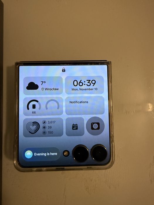 Samsung Galaxy Z Flip 7