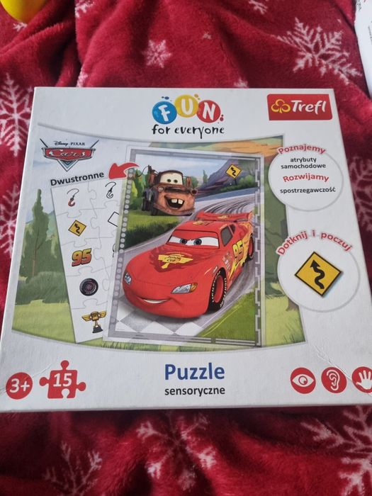 Puzzle sensoryczne Cars