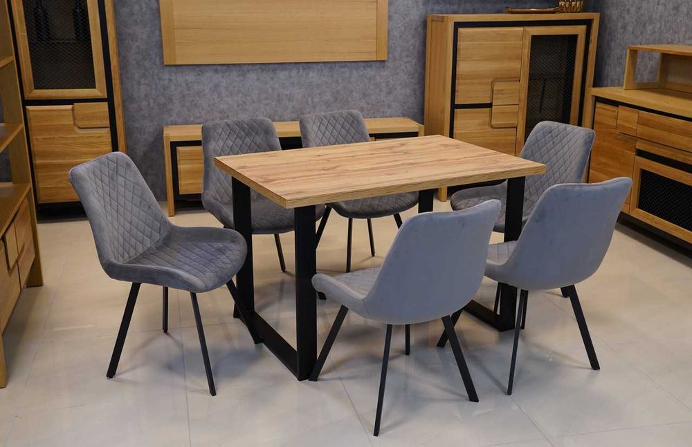 (821) Komplet stołowy, stół + 4 krzesła, nowe od ręki 1717 zł