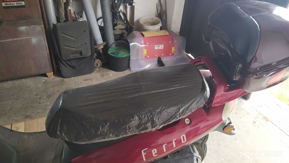 Skuter Ferro 601