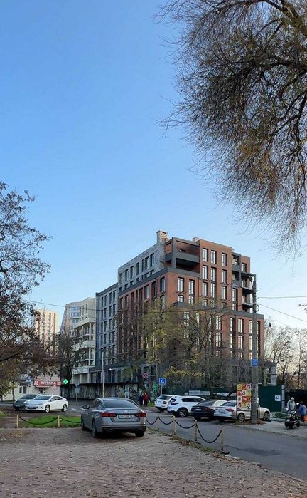 Фонтан. 8я Станция 1комн в Пространстве на Литературной КВ