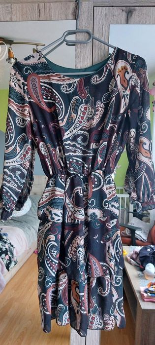 Sukienka letnia ze wzorkiem 38