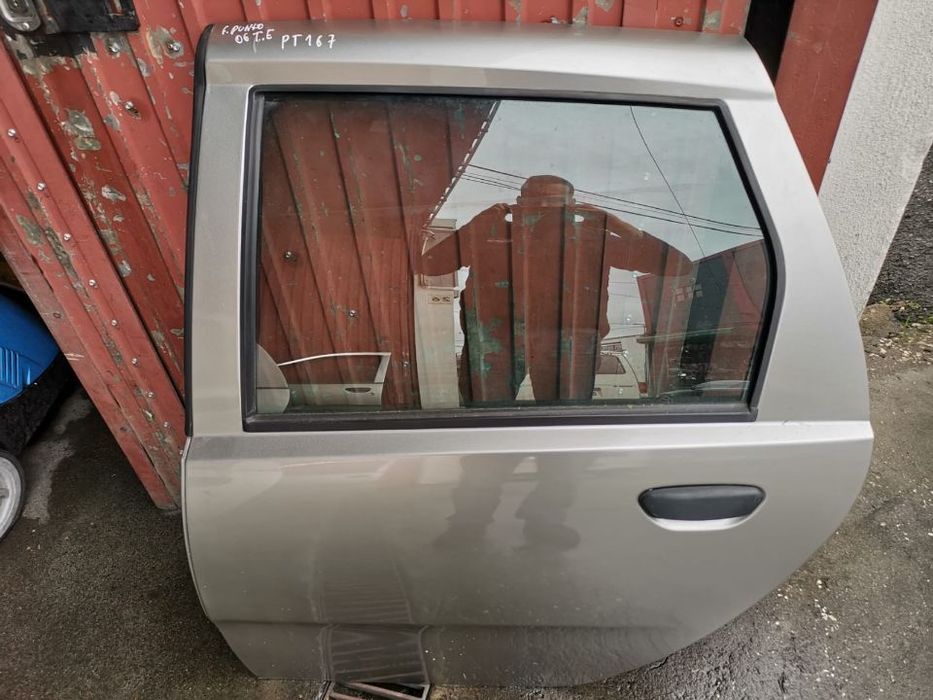 FIAT PUNTO 2004 REAR LEFT DOOR PT167