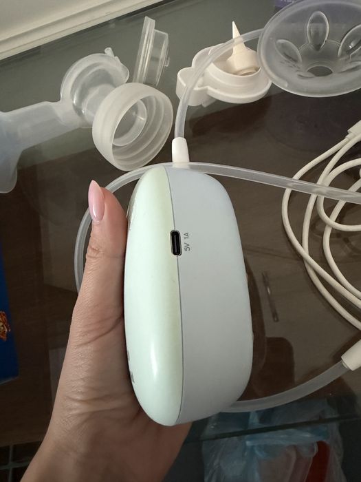 Молоковідсмоктувач Philips Avent SCF323/11 електронний, вживаний