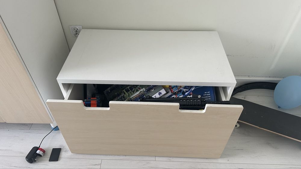 Ikea Smastad  pojemnik