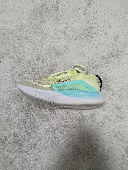 Sapatilhas EU 38 - Nike Zoom Fly 4