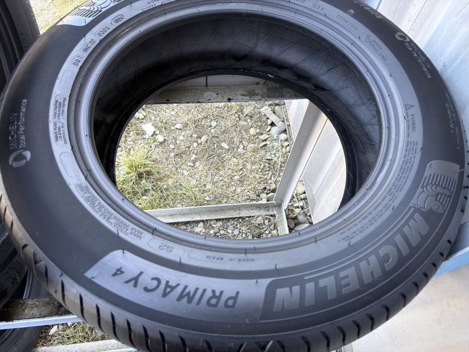 Шини демо 215/65 R17 Michelin 4шт
