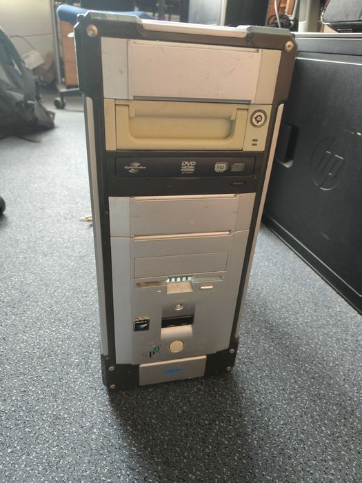 Obudowa komputera ATX + napęd + kieszeń HDD