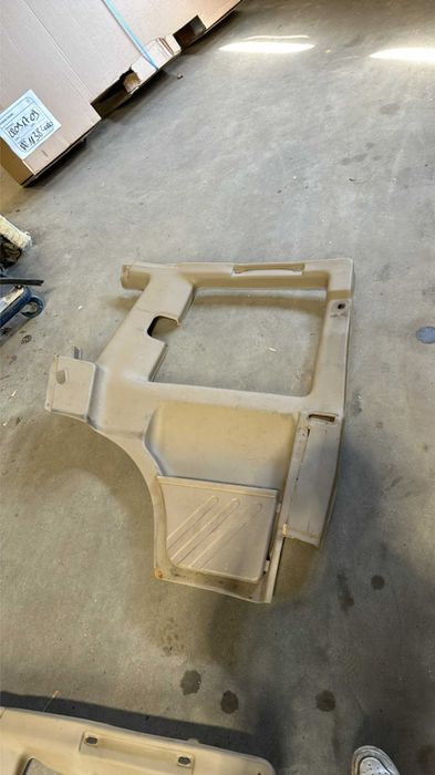 Land Rover Discovery 200 forras bege interior completo 3 portas