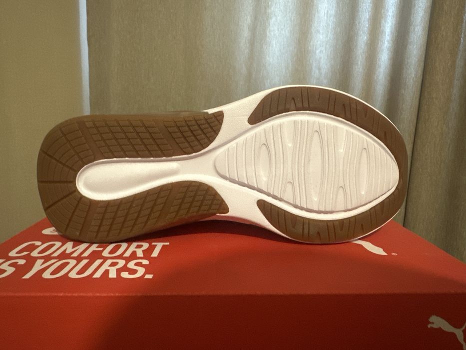 Кросівки  PUMA нові