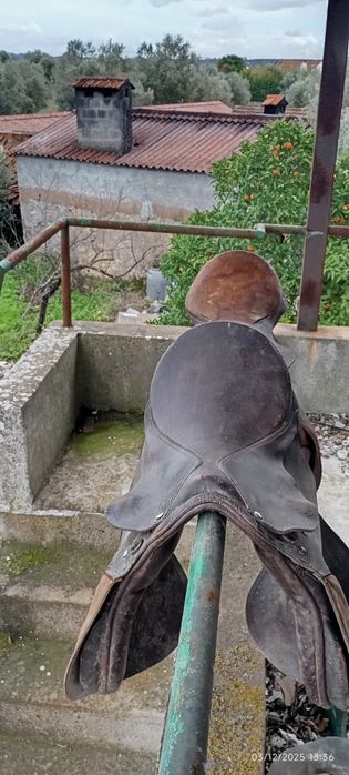 Vendo 2 selins usado mas a servir